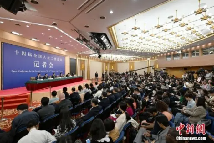 【政策】教育部：将把人工智能技术深入到教育教学和管理全过程、全环节
